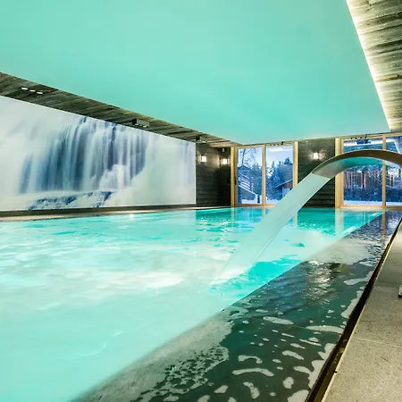 ميغوي لوكشري ليفنغ آند سبا *****، *